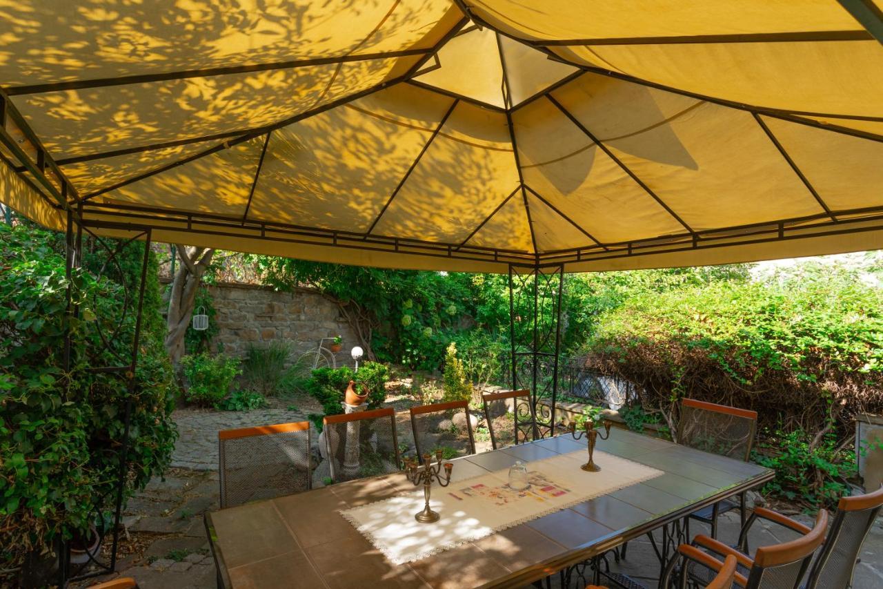 Luxury Private House In City Center Veliko Tarnovo Extérieur photo