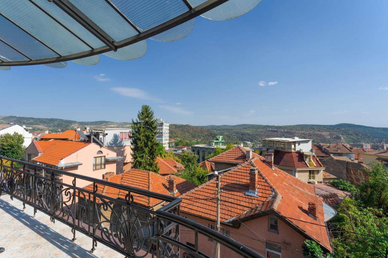 Luxury Private House In City Center Veliko Tarnovo Extérieur photo