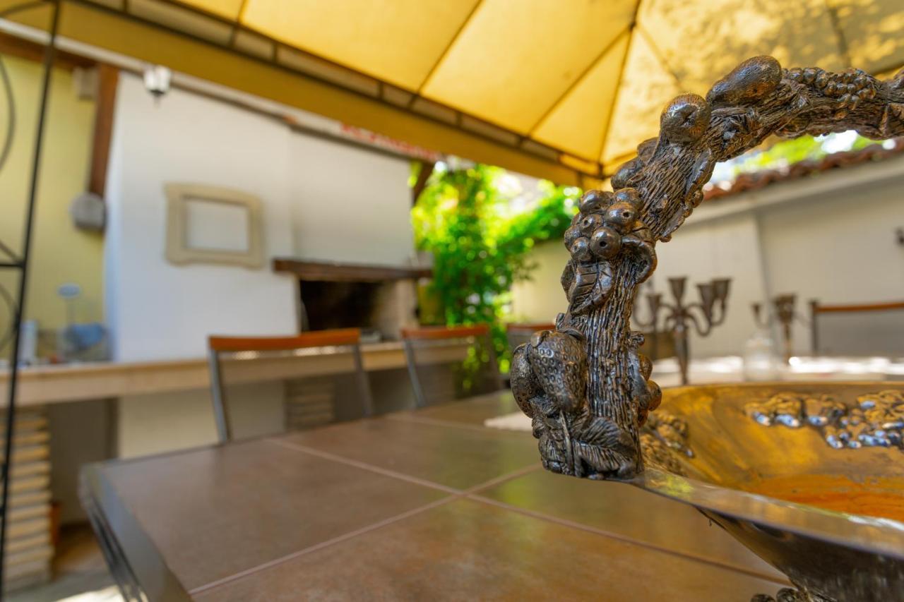 Luxury Private House In City Center Veliko Tarnovo Extérieur photo
