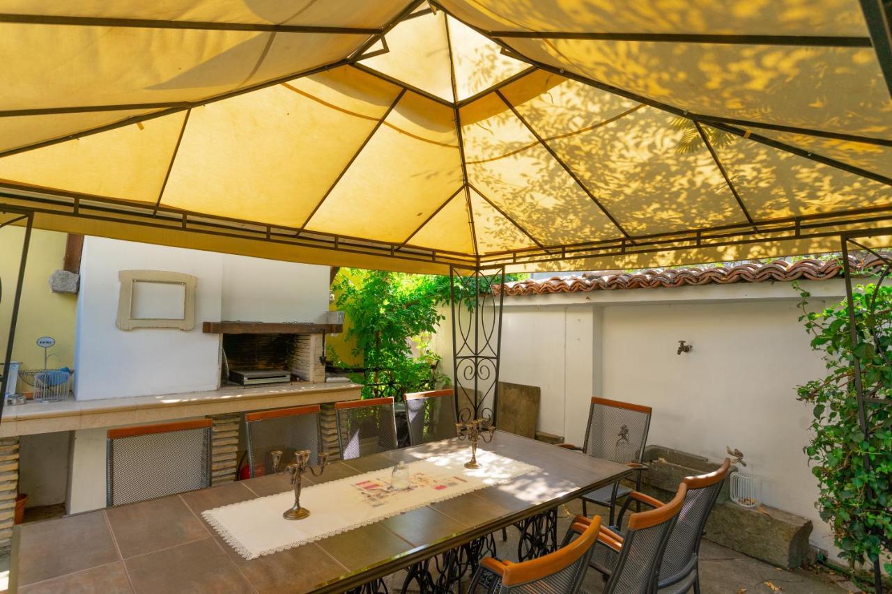 Luxury Private House In City Center Veliko Tarnovo Extérieur photo