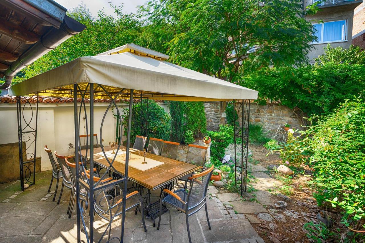 Luxury Private House In City Center Veliko Tarnovo Extérieur photo