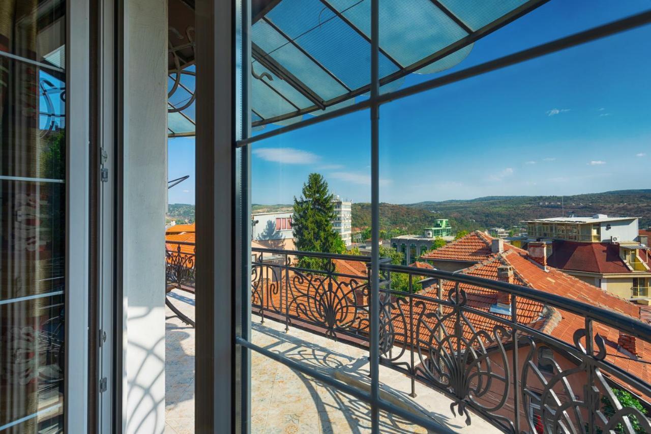 Luxury Private House In City Center Veliko Tarnovo Extérieur photo
