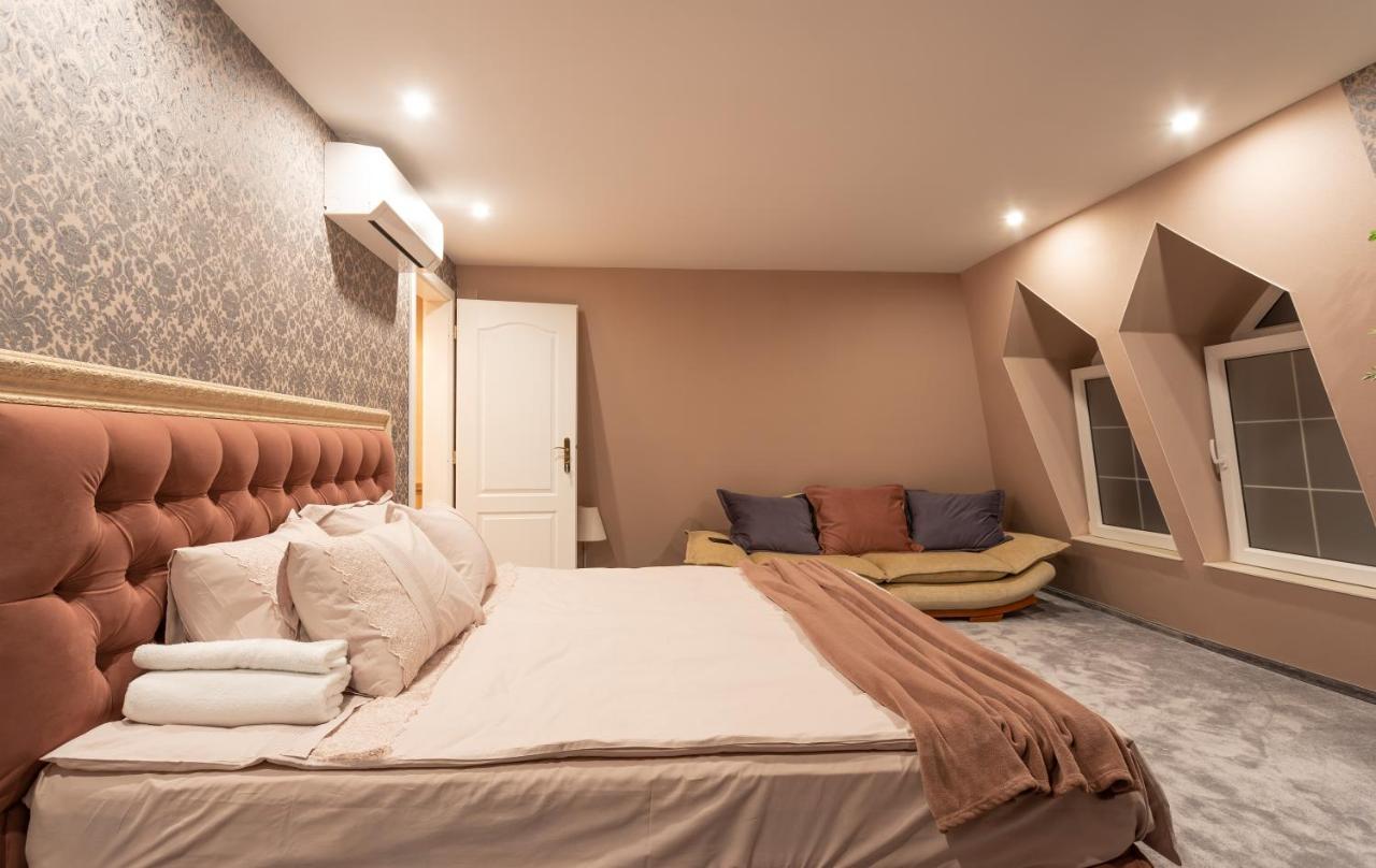 Luxury Private House In City Center Veliko Tarnovo Extérieur photo